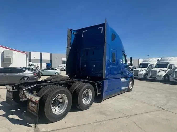 2022 Freightliner Cascadiabe9ab1046a3827bac01d4e21ce319ee9