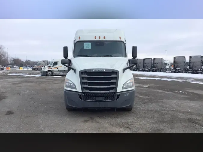 2021 Freightliner Cascadia 126