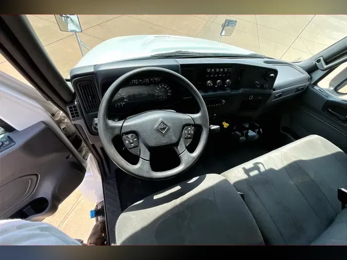 2021 INT MV607