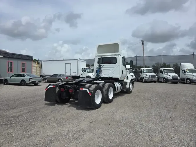 2019 NAVISTAR INTERNATIONAL LT625 DAYCAB T/A