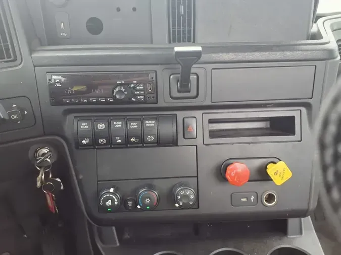 2019 NAVISTAR INTERNATIONAL RH613 DAYCAB S/Abea2299ed7e69c30e1c8a90f6f276265