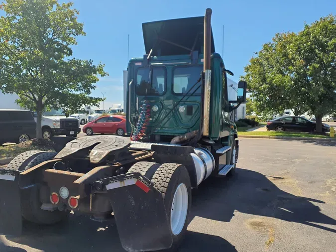 2016 FREIGHTLINER/MERCEDES CASCADIA 125