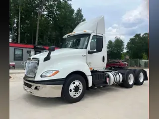 2019 NAVISTAR INTERNATIONAL LT625 DAYCAB T/A