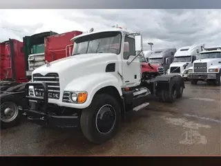 2006 MACK GRANITE CV713