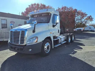 2018 FREIGHTLINER/MERCEDES CASCADIA 125