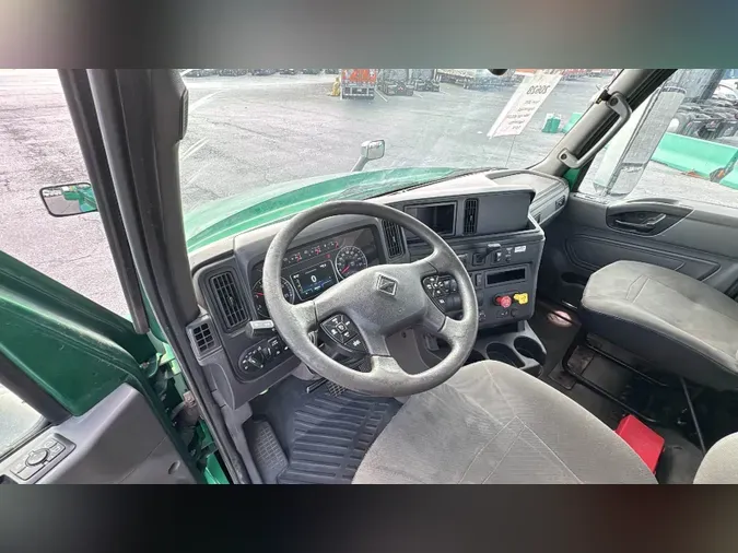 2020 International LTbeb54e195294f9e46e40dc13b0cd28a5