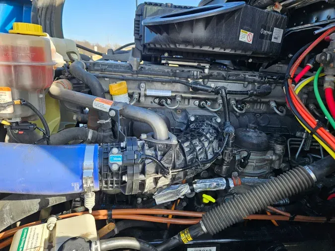 2022 Freightliner Cascadia