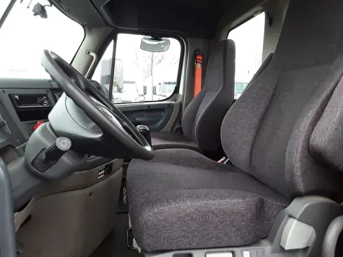 2019 FREIGHTLINER/MERCEDES CASCADIA 125