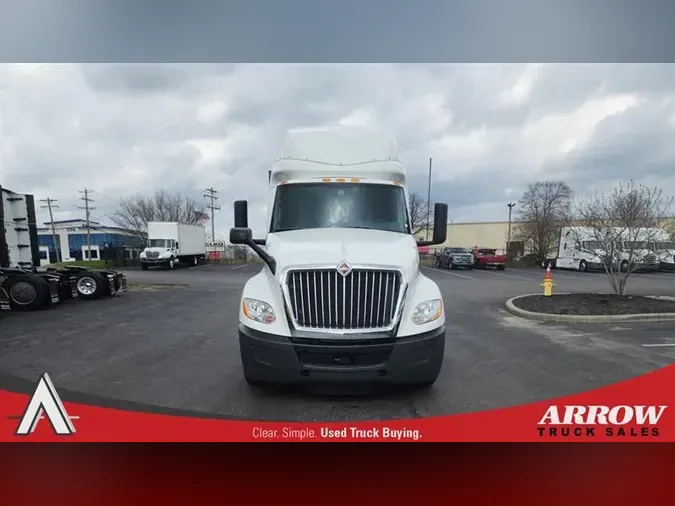 2022 INTERNATIONAL LT