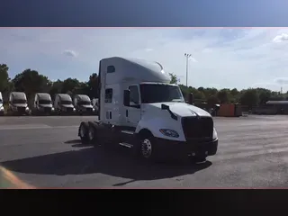 2022 International LT