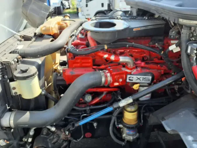 2019 NAVISTAR INTERNATIONAL LT625 DAYCAB T/A