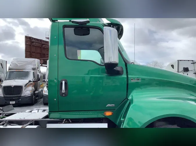 2020 International LTbec598fe69df681b0f5ecbbe5f33d0b1