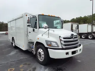 2019 HINO HINO 338