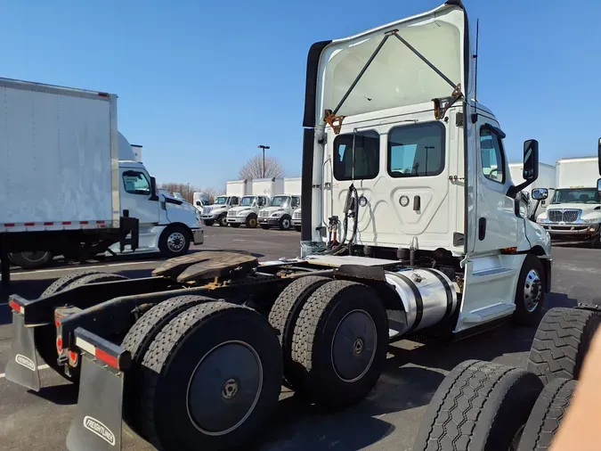 2019 FREIGHTLINER/MERCEDES NEW CASCADIA PX12664