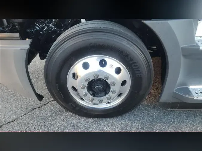 2021 FREIGHTLINER CA126