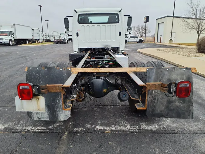 2017 FREIGHTLINER/MERCEDES M2 106