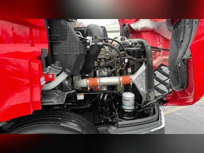 2020 FREIGHTLINER CA116bed3b0397d605cfcffc04f567a542e9e