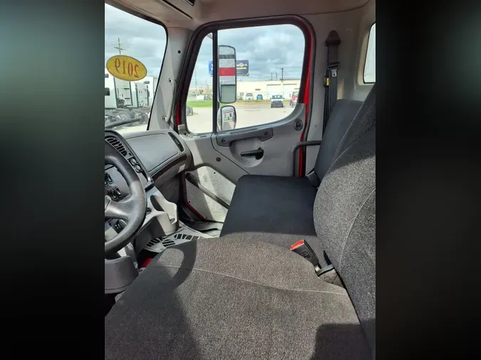 2019 FREIGHTLINER/MERCEDES M2 106bed565dbbfe509bdea63d9d3c4491320