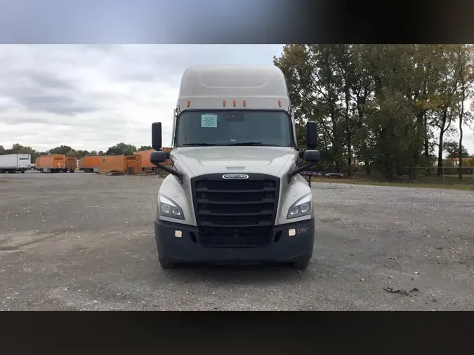 2024 Freightliner Cascadia 126