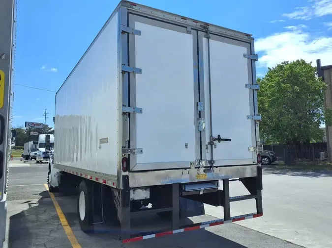 2020 FREIGHTLINER M2 106