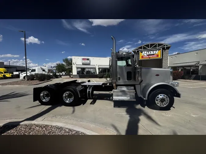 2020 Peterbilt 389bed7607eaac1c68257d2b604b4217c2c