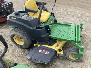 2011 John Deere Z425