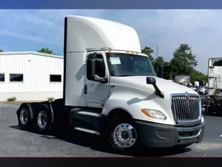 2021 INT LT625 6x4