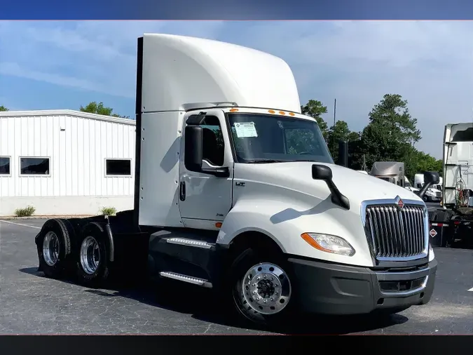 2021 INT LT625 6x4bed9fa0a650a2458972e5e643f080437