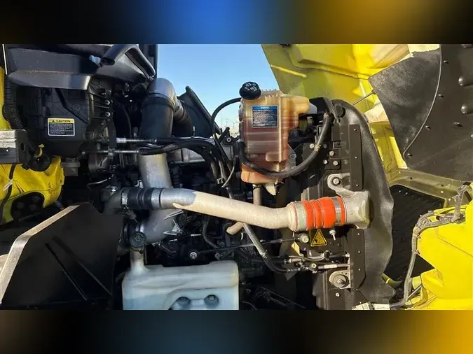 2018 INTERNATIONAL RH613