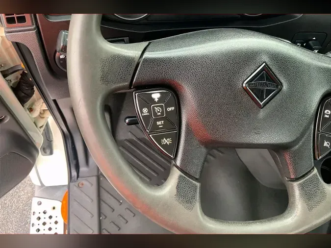 2021 INT LT625 6x4