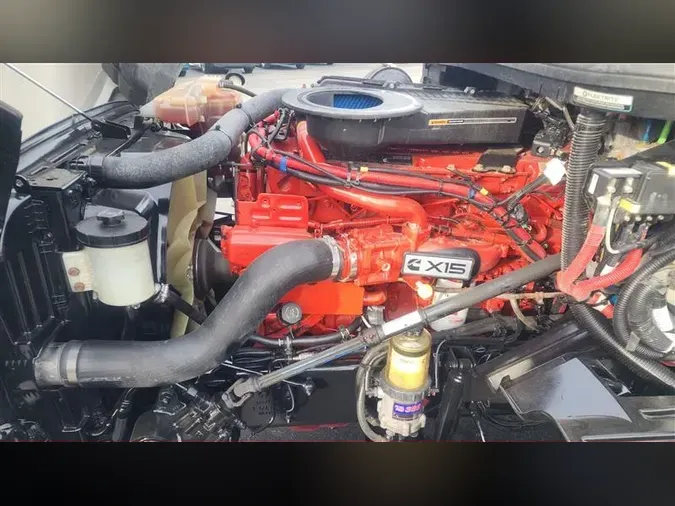 2022 INTERNATIONAL LT