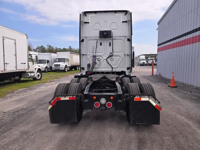 2020 FREIGHTLINER/MERCEDES NEW CASCADIA PX12664