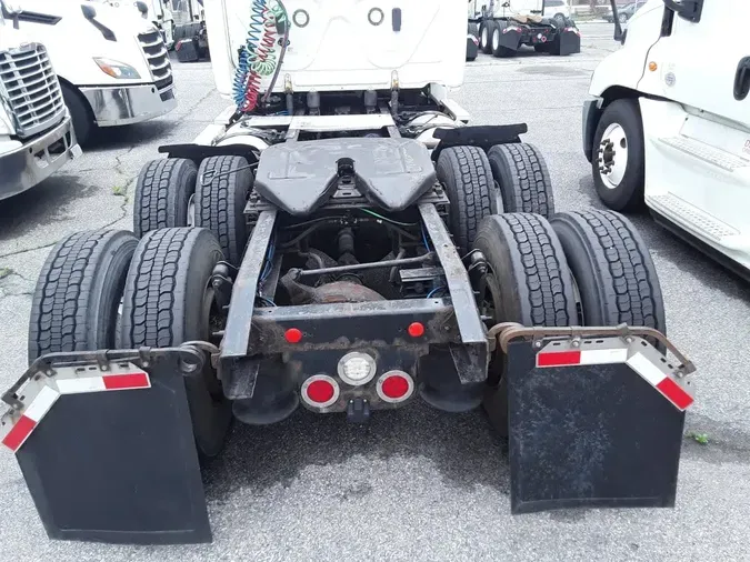 2018 FREIGHTLINER CASCADIA 125
