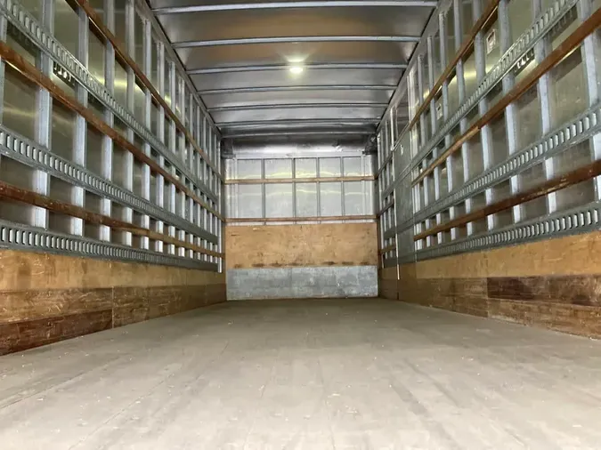 2019 FREIGHTLINER/MERCEDES M2 106