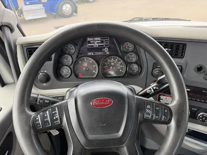 2020 Peterbilt 579
