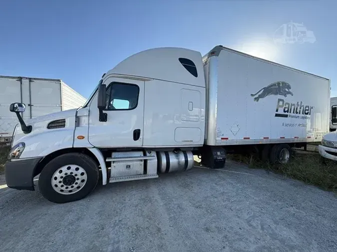 2015 FREIGHTLINER CASCADIA 125beea85038e9825e8e5e7cc544e0ccf0e