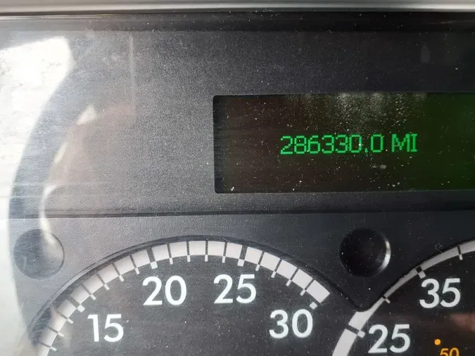 2019 FREIGHTLINER/MERCEDES M2 106