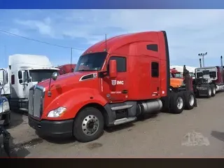 2015 KENWORTH T680