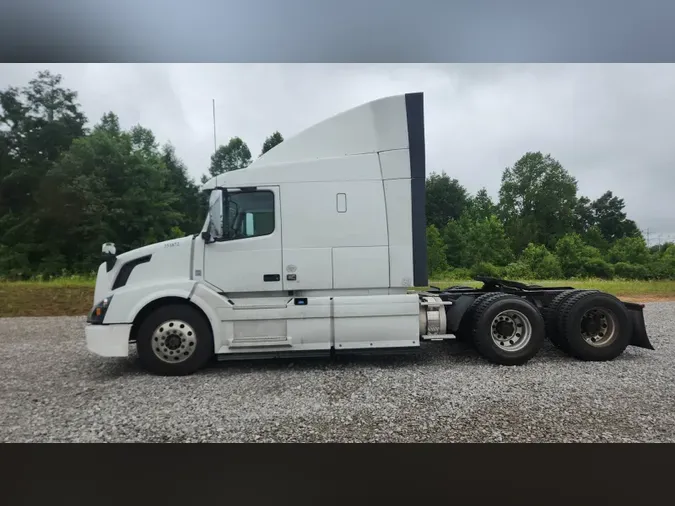 2018 Volvo VNL 740