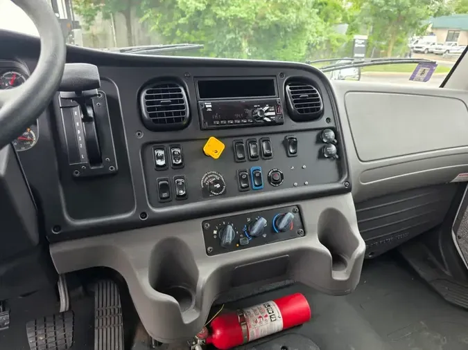 2019 FREIGHTLINER/MERCEDES M2 106beedfeae3e59874bf7042198822e4604