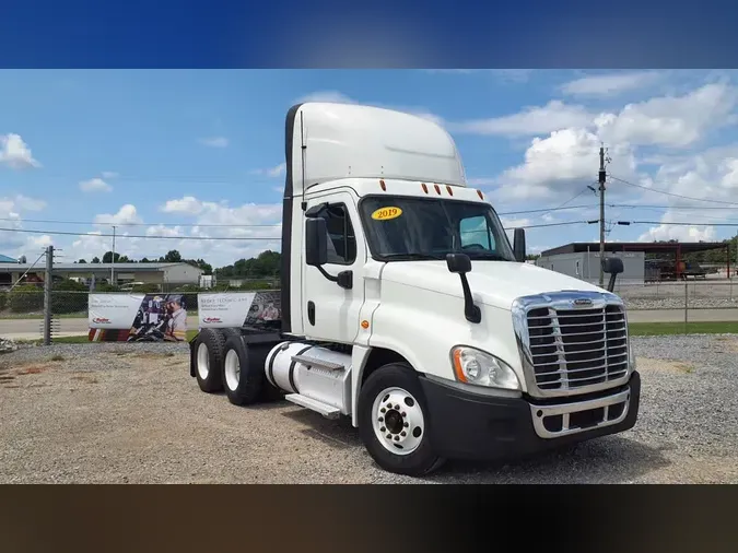 2019 FREIGHTLINER/MERCEDES CASCADIA 125beeecf2cd824c45cf012d4a2841b5ee6