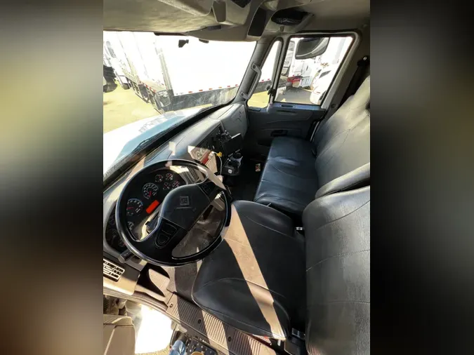 2018 NAVISTAR INTERNATIONAL 4300 LP