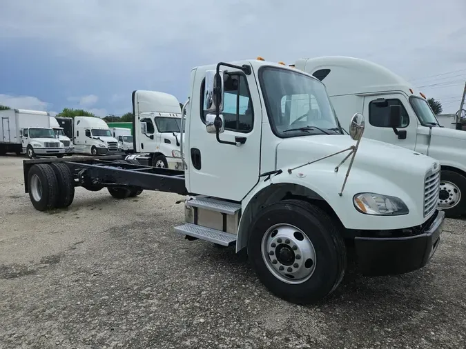 2019 FREIGHTLINER/MERCEDES M2 106