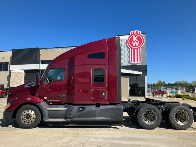 2021 Kenworth T680