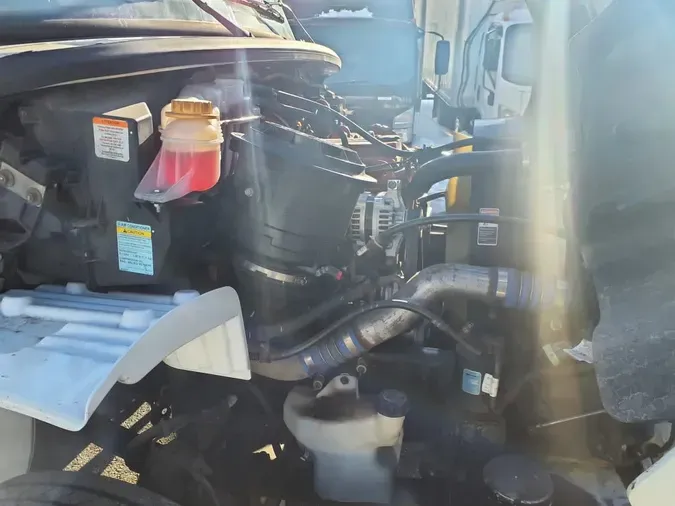 2020 FREIGHTLINER/MERCEDES M2 106