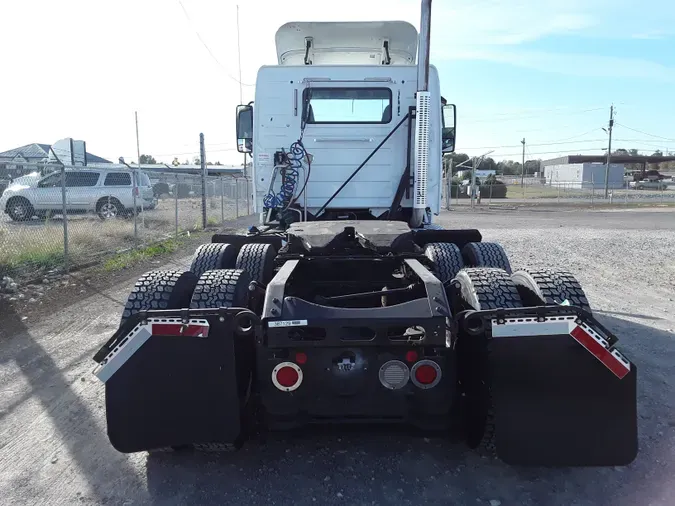 2016 VOLVO VNL64TRACTOR