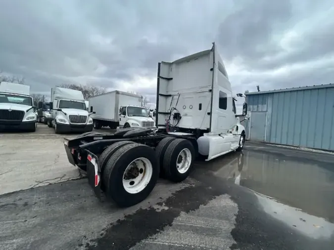 2020 NAVISTAR INTERNATIONAL LT625 SLPR CABbf0a74dea695af8cc67ec5239e5064d3