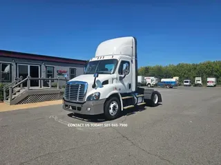 2018 FREIGHTLINER CASCADIA 113