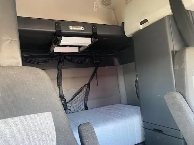 2020 Freightliner Cascadiabf0c63cdcc4b6f0a1f620876d2f254cd