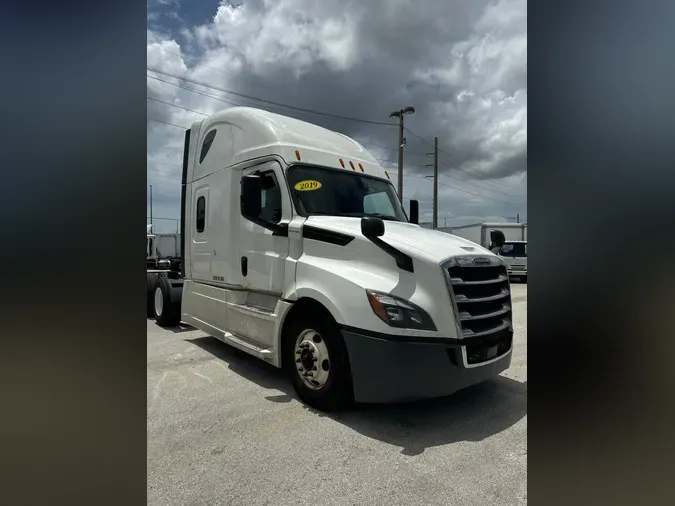 2019 FREIGHTLINER/MERCEDES NEW CASCADIA PX12664